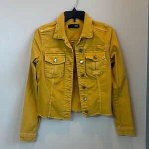 Kut from the Kloth Kara fray Mustard cropped  Jean Jacket size M